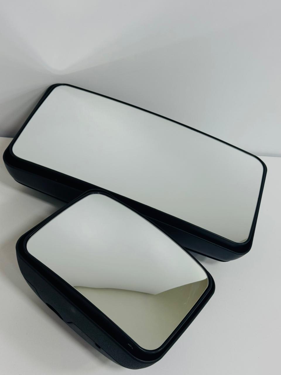 Espejo y accesorio para vehículo - modelo 02